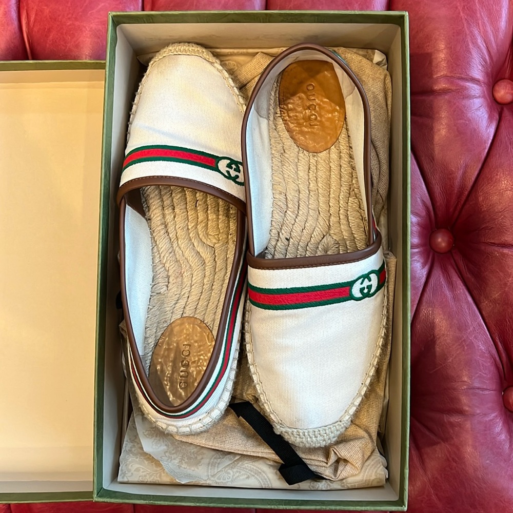 Gucci White Canvas Espadrilles with Green and Red Web Stripe